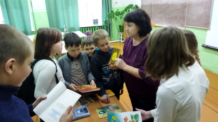 «Хоровод удмуртских книг»?.